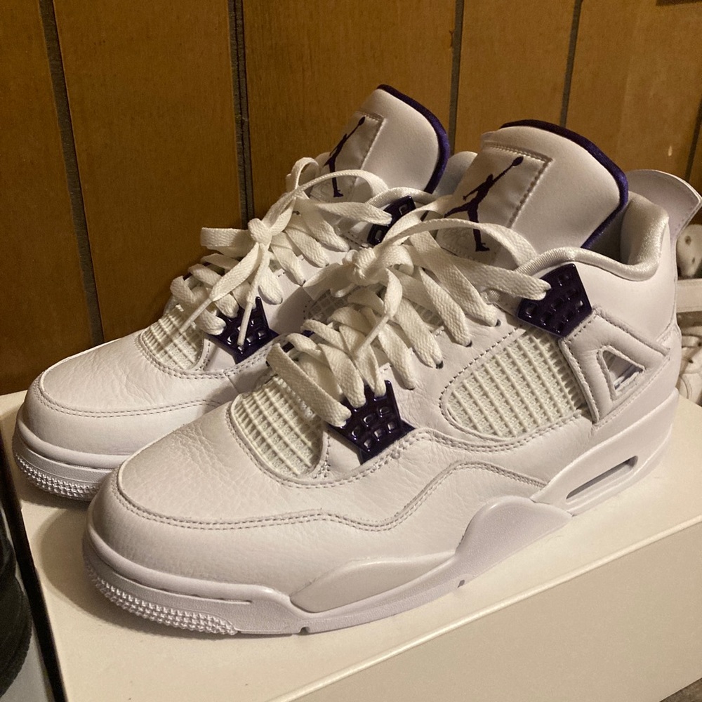 Jordan 4 Purple Metallic